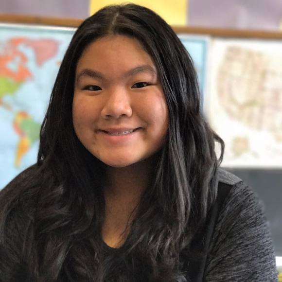 Meet your Posher, Jennifer - Picture 1 of 1